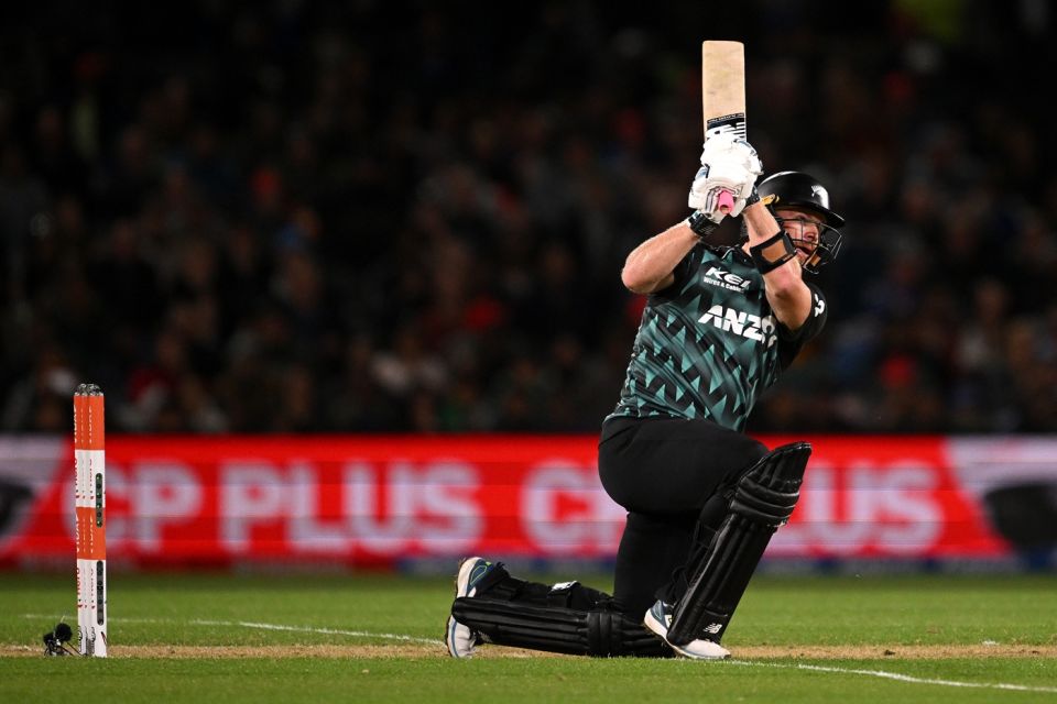 Meet the left-handed version of Glenn Phillips