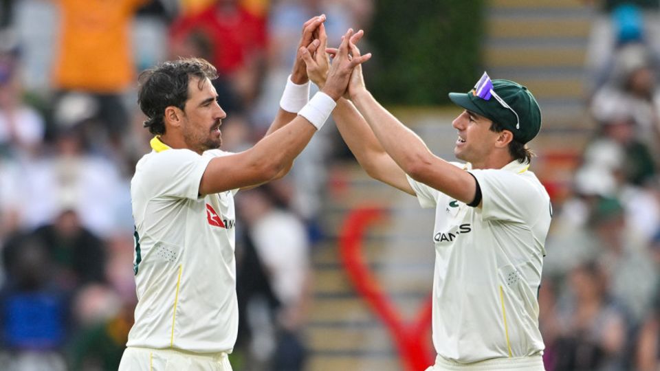 Mitchell Starc's late surge kept the contest even