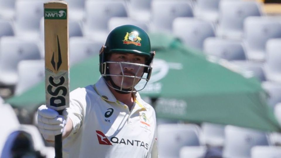 Matt Renshaw acknowledges his half-century
