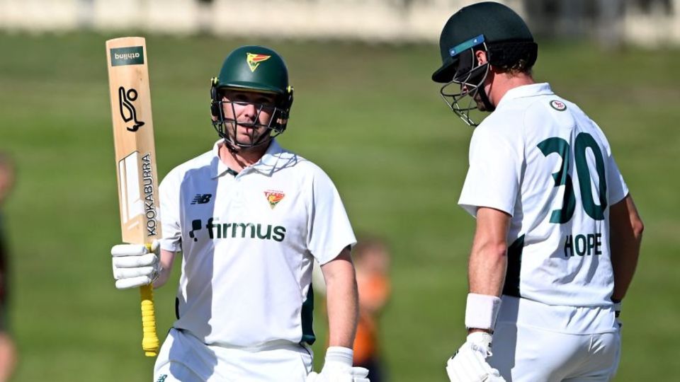 Jake Doran and Brad Hope shared an unbeaten 153-run stand