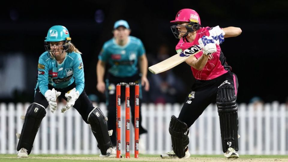 Ellyse Perry made 58 off 38