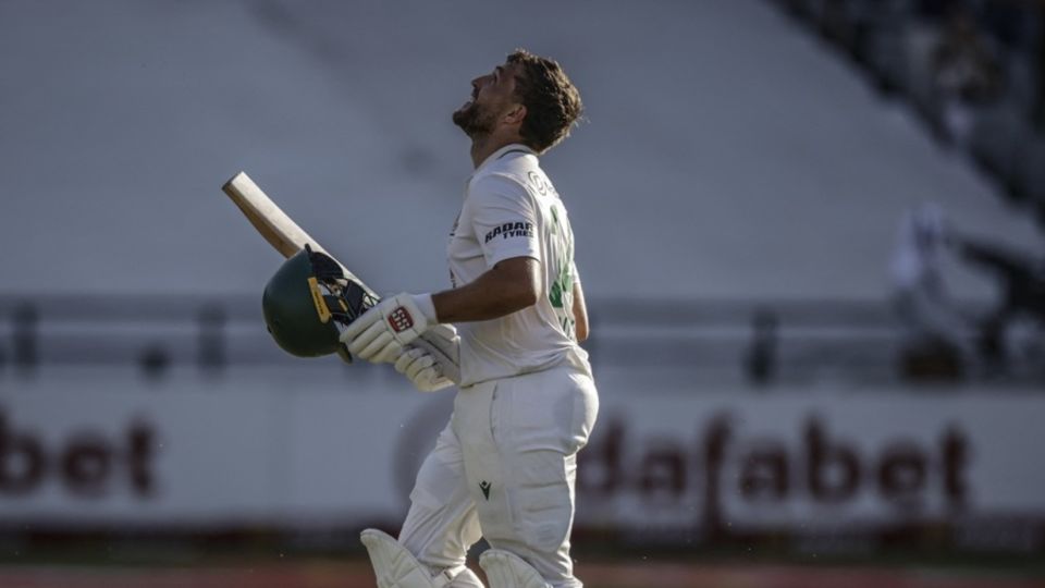 Wiaan Mulder celebrates his century
