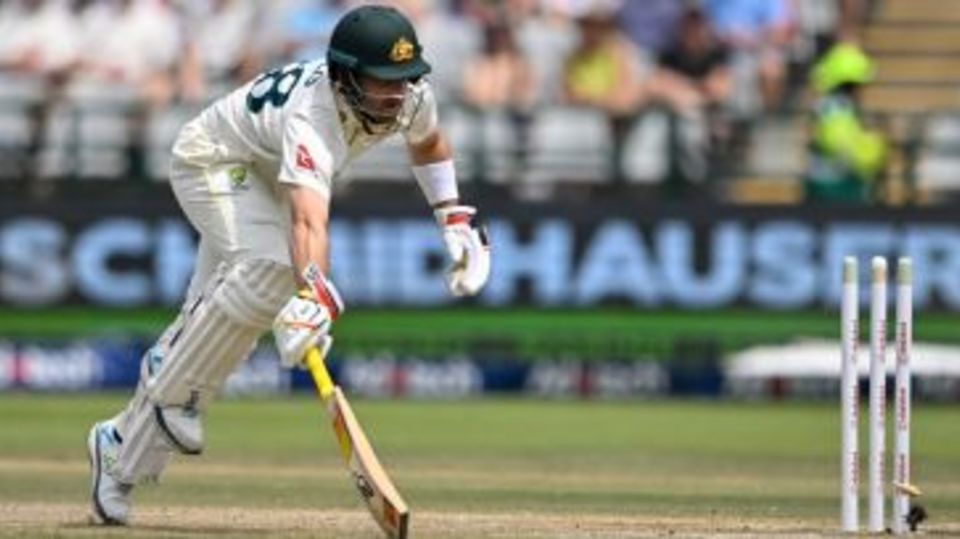Josh Inglis was run out in calamitous fashion