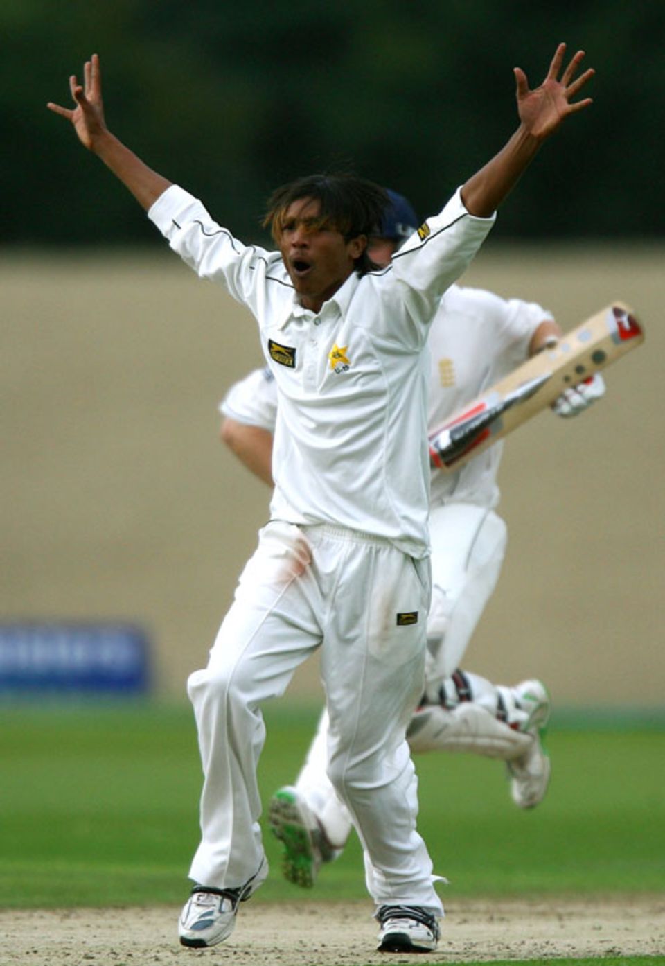 Mohammed Rameez appeals for a wicket