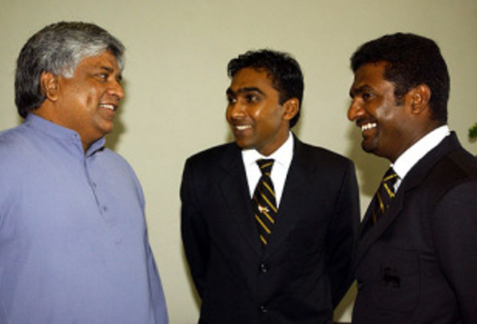 Arjuna Ranatunga wants his compatriots to choose their pride over money, if they continue to be disallowed from playing matches in Chennai