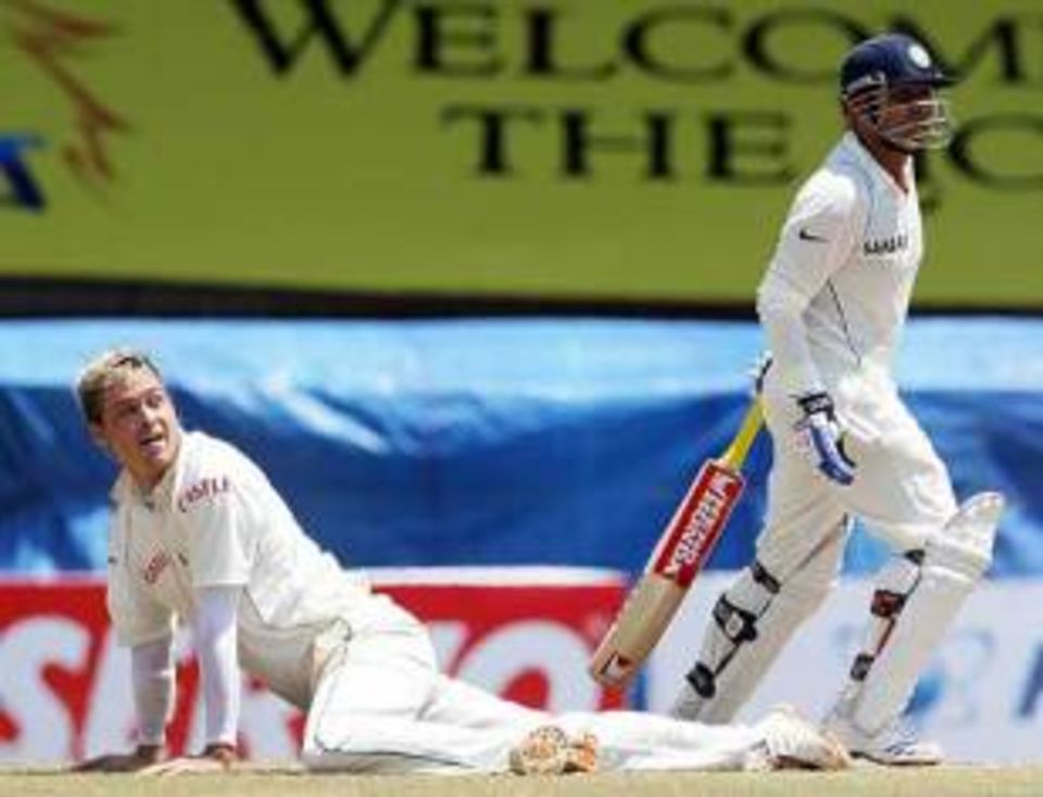 'Come round the wicket and first ball I'll hit you for a six'