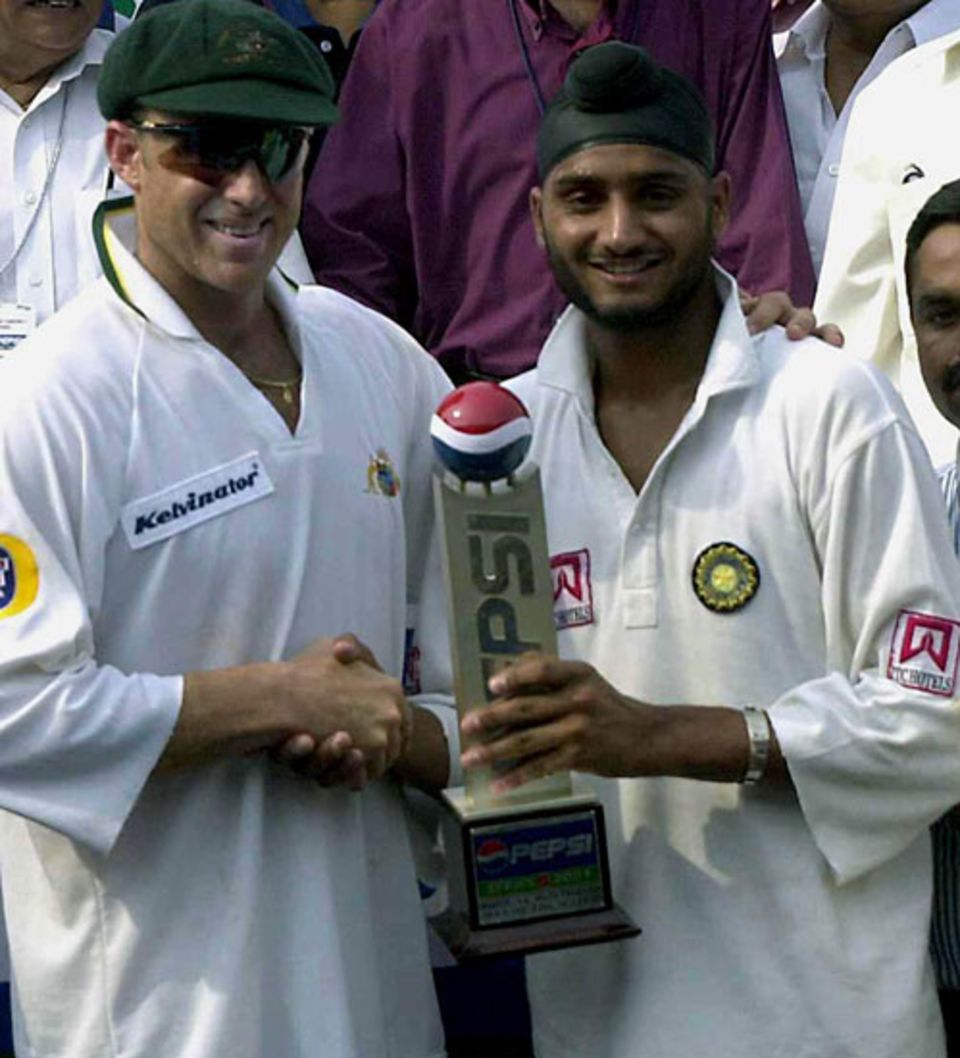 Matthew Hayden and Harbhajan Singh share the Man-of-the-Series trophy