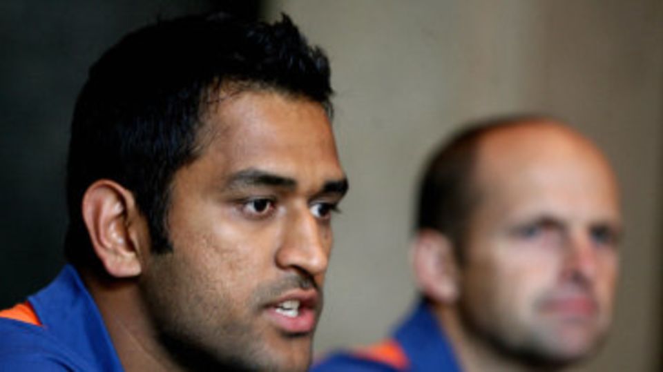Mahendra Singh Dhoni and Gary Kirsten speak to reporters