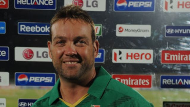 Jacques Kallis was named Man of the Match for his 4 for 15