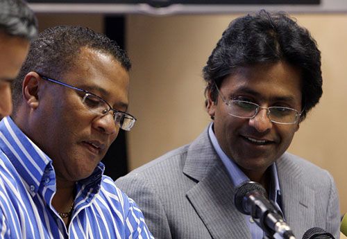 Gerald Majola and Lalit Modi at a press conference