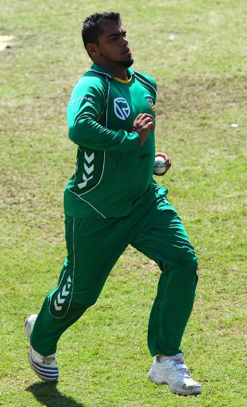 Kent, Abdulla not retained by Dolphins