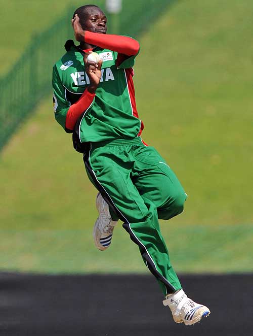 Lameck Onyango bowls against Bermuda