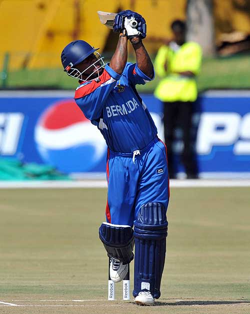 Fiqre Crockwell goes over the top