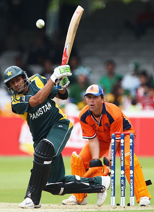 Shoaib Malik hits out