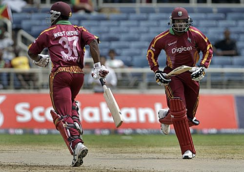 Chris Gayle and Runako Morton added 101 for the opening wicket