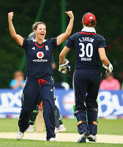 Nicky Shaw celebrates a wicket