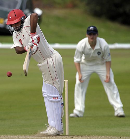 Scotland overcome Jyoti and Barnett