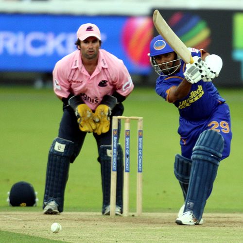 Swapnil Asnodkar smashes it through the off side