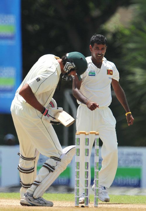 Nuwan Kulasekara traps Abdur Rauf in front of the stumps