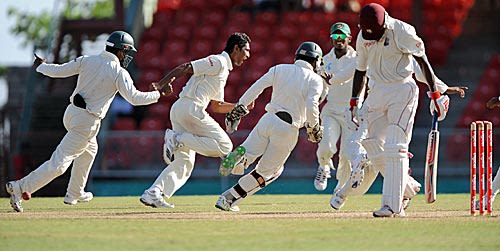 Ryan Austin was Mahmudullah's fourth wicket