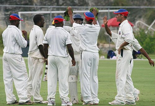 Trott shines in low-scoring affair