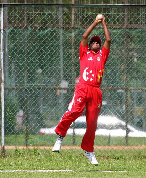 Singapore promoted to Division 5