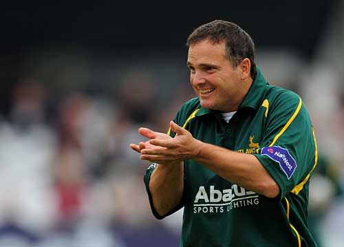 Mark Ealham finished his professional career with the Pro40 match against Gloucestershire