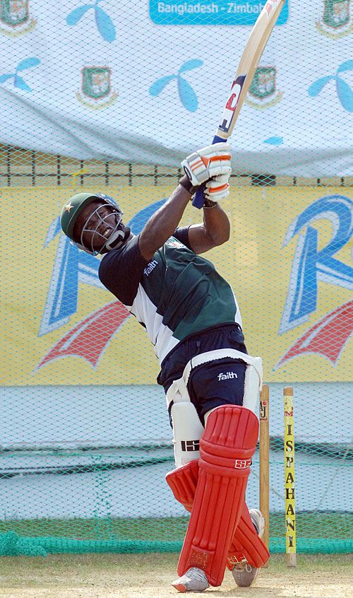 Stuart Matsikenyeri cuts loose