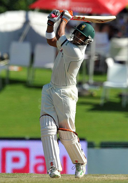 Duminy double-ton takes Cobras second