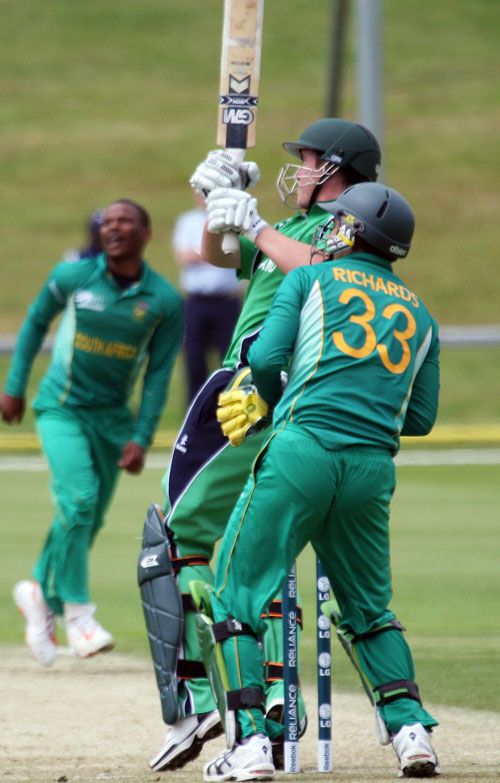 Lee Nelson hits a six during his half century