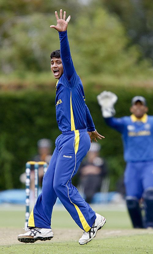 Chathura Peiris appeals for a wicket