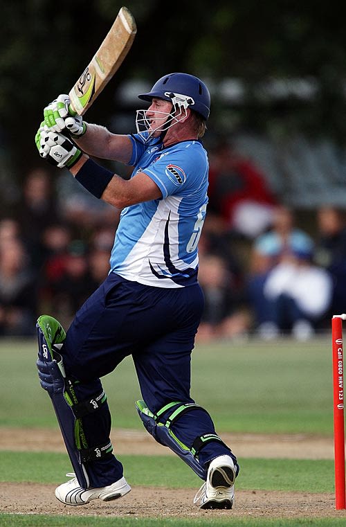 Scott Styris stars in Auckland win