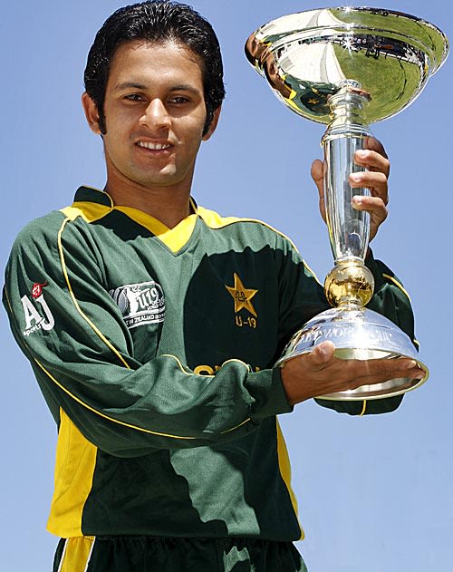 Azeem Ghumman poses with the Under-19 World Cup