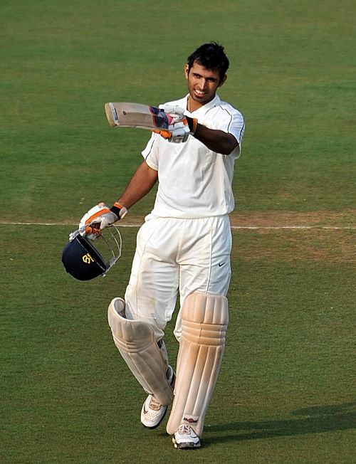 Nayar shines as Mumbai down Gujarat