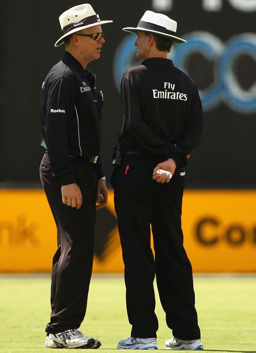 Six umpires to partner with Elite Panel for World Cup