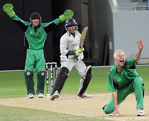 George Dockrell made the crucial breakthrough, trapping Abdul Rehman in front for 20
