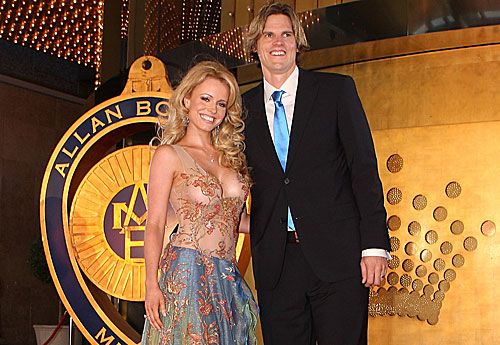 Nathan Bracken poses with his wife Haley