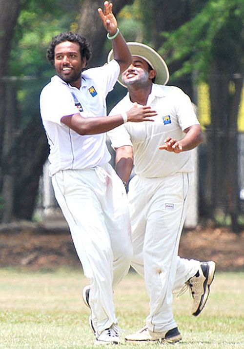 Boralessa and Bandara star in easy wins