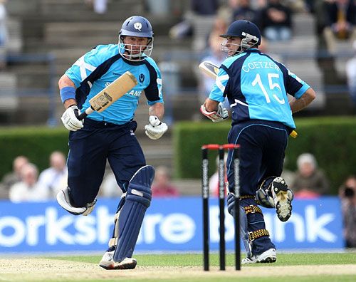 Kyle Coetzer and Gavin Hamilton added 86 for the second wicket