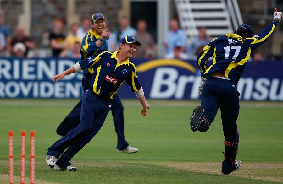 Steve Snell celebrates his run-out of Mark Cosgrove