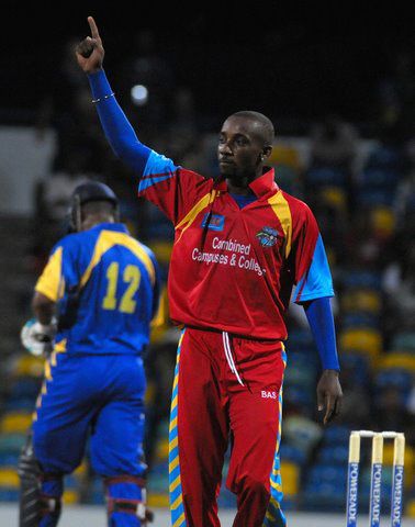 Nekoli Parris celebrates the end of Dwayne Smith