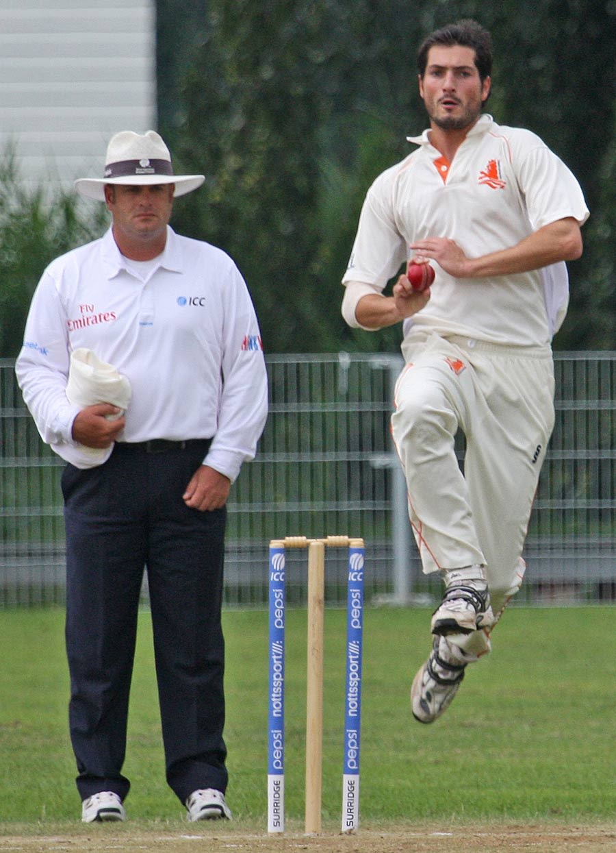 Netherlands' Berend Westdijk took three wickets in the first session