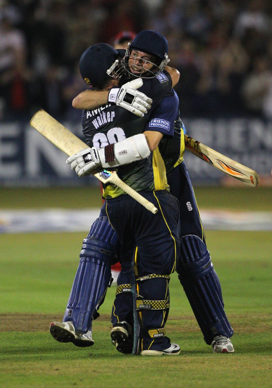 James Foster embraces Matt Walker after his matchwinning innings