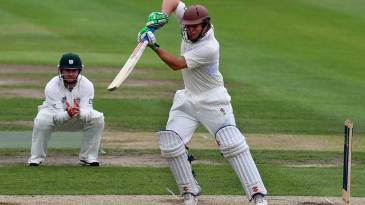 Glamorgan bring in Helm, Lancefield