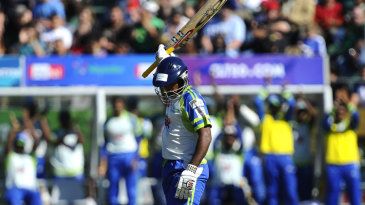 Two former Sri Lankan players suspended over spot-fixing allegations