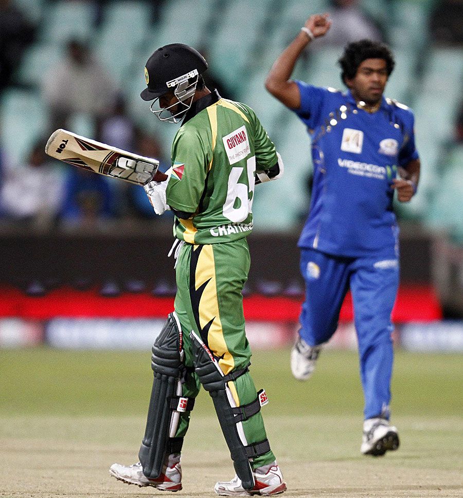 Lasith Malinga gets rid of Sewnarine Chattergoon