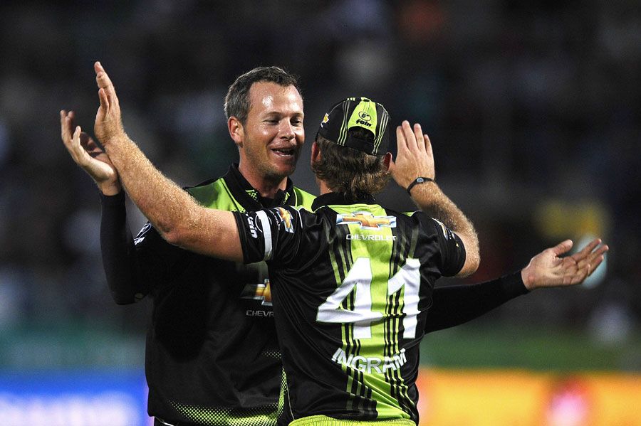 Justin Kreusch and Colin Ingram celebrate a Chennai dismissal