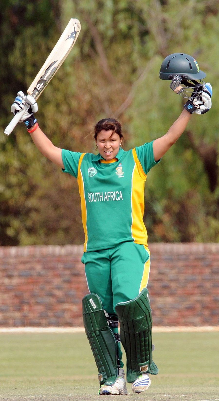 Shandre Fritz celebrates her magnificent hundred