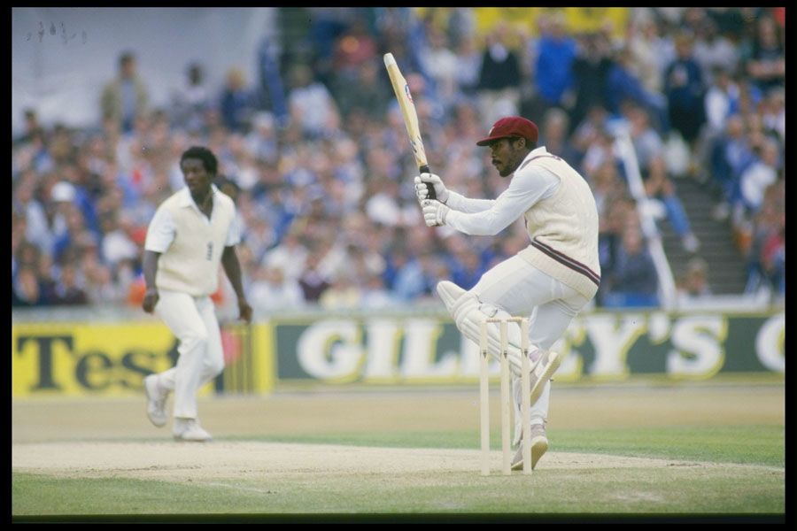 Gordon Greenidge hooks Norman Cowans