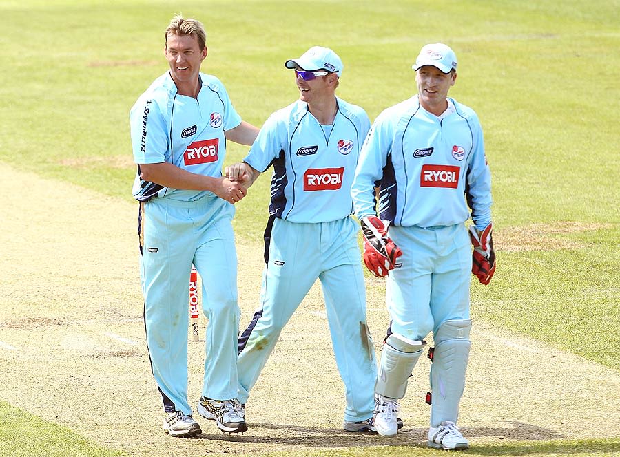 Brett Lee, Scott Coyte and Brad Haddin